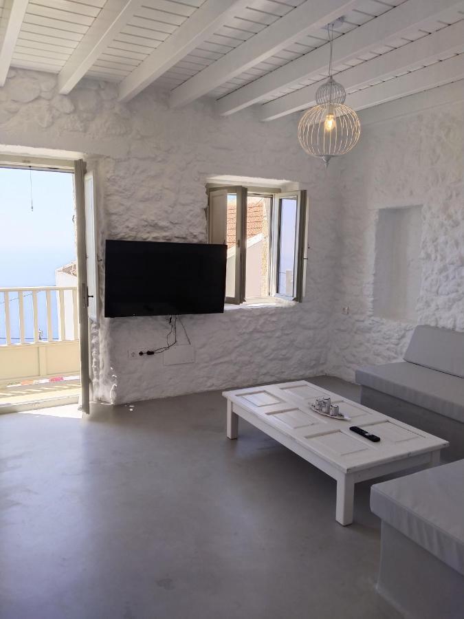 Oniropagida Nisyros Apartments #2 Nikia View Екстер'єр фото